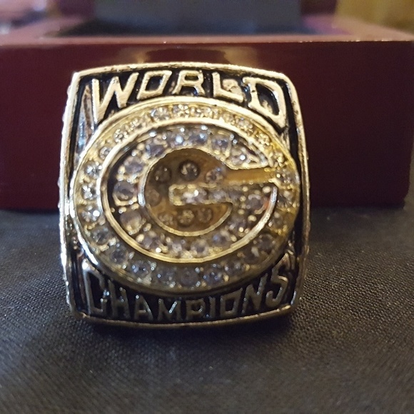 Green Bay Packers Fan Edition 1996 Ring Sizes 9-14 - Picture 1 of 6